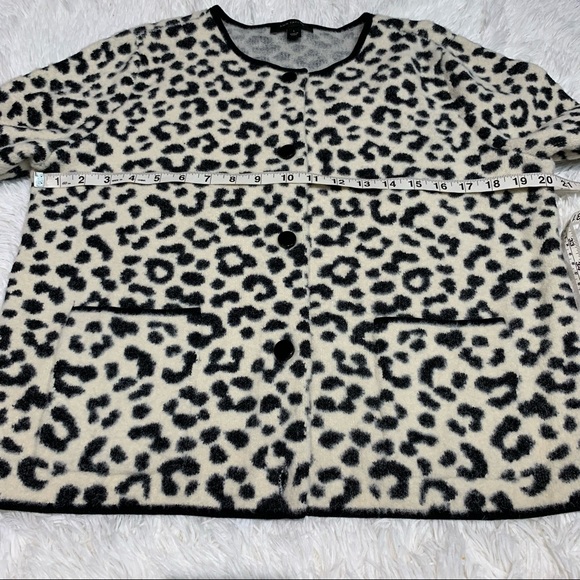 Ann Taylor Cardigan Leopard Animal Print Button Up Fuzzy Soft Cardigan - Picture 7 of 11